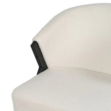 Cargar imagen en el visor de la galería, Sillón Adela Crema 68 x 67 x 80
