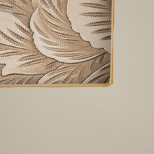 Cargar imagen en el visor de la galería, Armario Cabinet Oriental Chic Taupe
